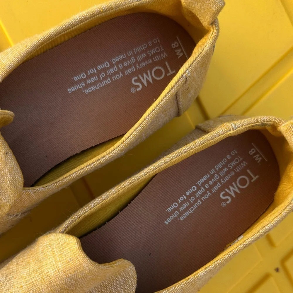 Toms Women's Light Yellow Espadrilles